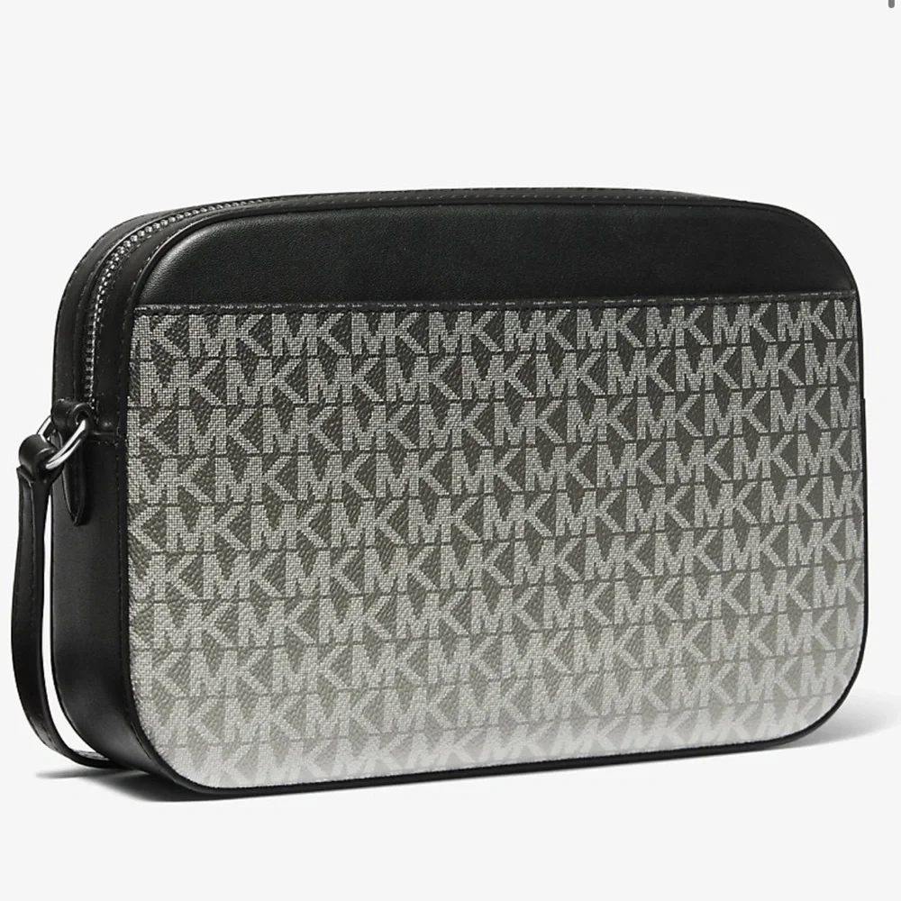 Michael Kors Jet Set Item Large Ombré EW Signature ZP Chain XBody Logo Crossbody